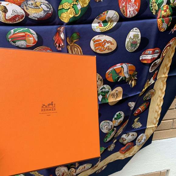 HERMES Paris Blue Silk Scarf Couvee D' 1994 Caty Latham - Picture 2 of 7